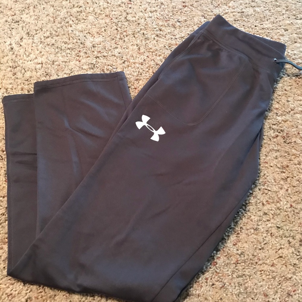 Under Armour fleece pants